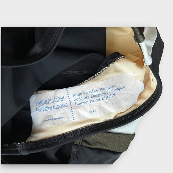 NEW Miraclesuit Spectra Trilogy One-Piece Swimsuit Size US/10 - Picture 7 of 7